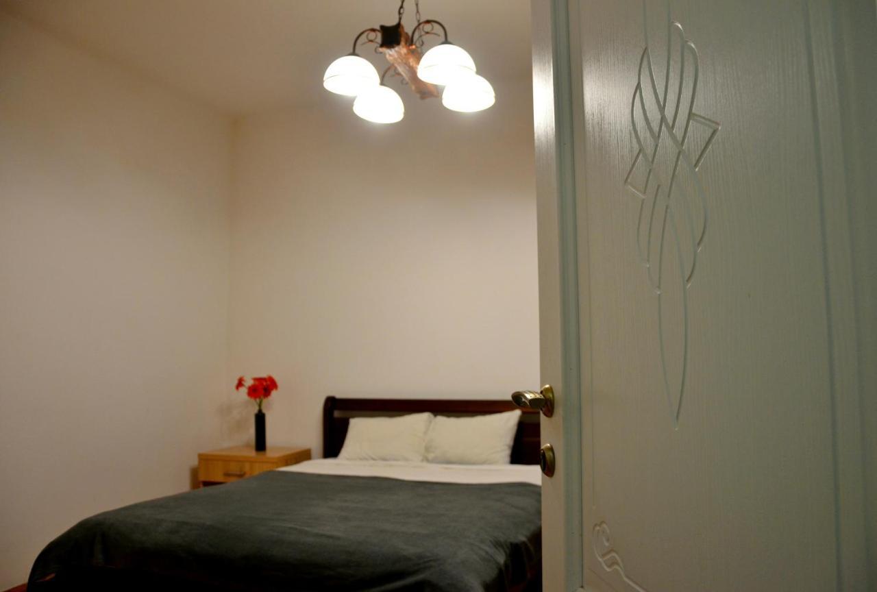 Brand New Apartment In City Center Lviv Ngoại thất bức ảnh